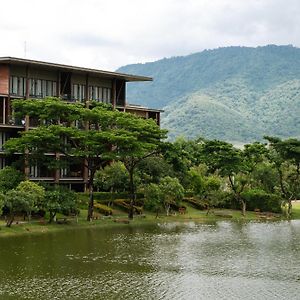 Atta Lakeside Resort Suite - Sha Plus Certified